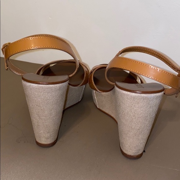 J crew leather nude wedges in good condition - Picture 2 of 7